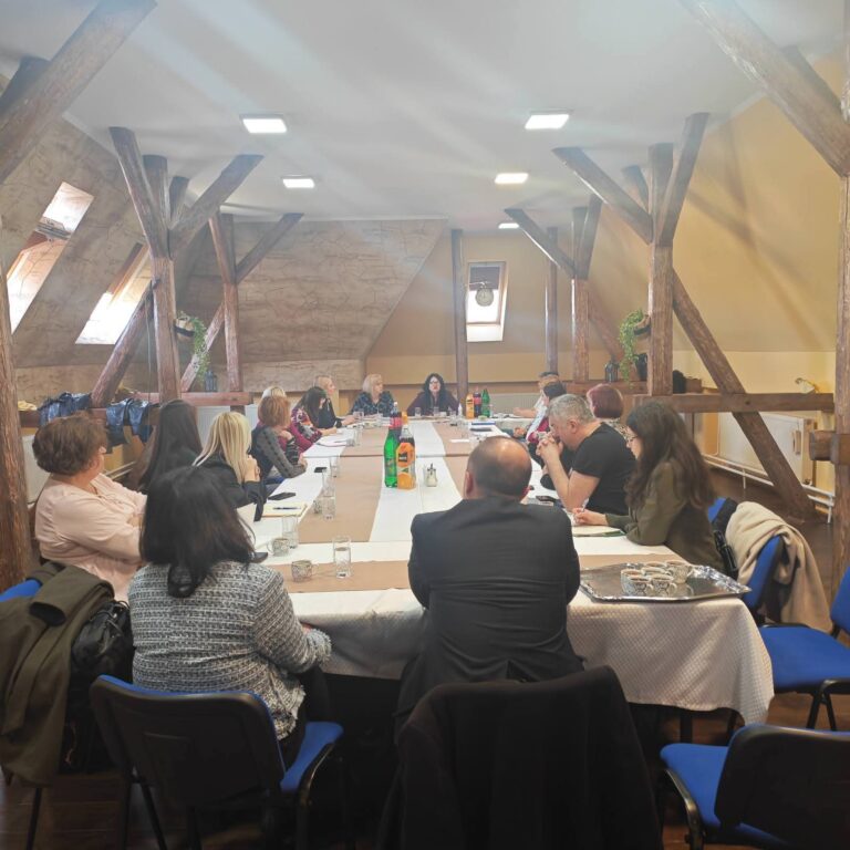 Радни састанак са директорима и стручним сарадницима  школа